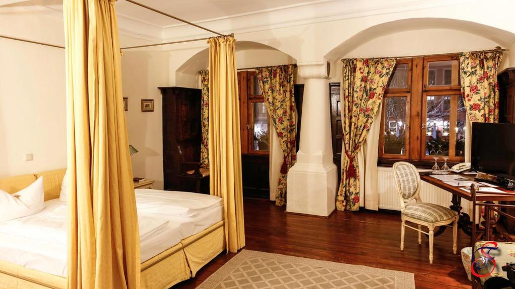 Hotel Adler Rudolstadt Esterno foto